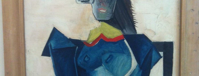 Городской музей is one of Places to Find a Picasso.
