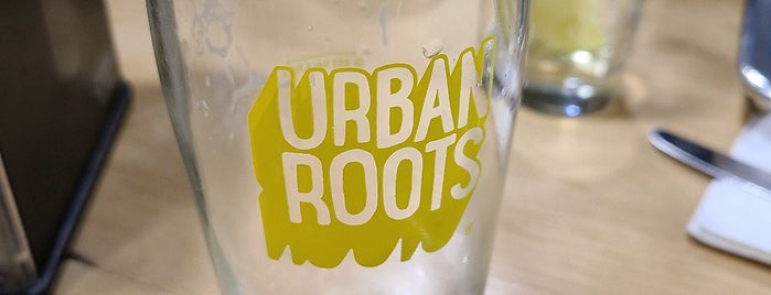 Urban Roots Brewing & Smokehouse is one of Luis'in Beğendiği Mekanlar.