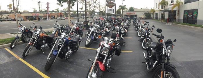 Los Angeles Harley-Davidson of Anaheim is one of Lugares favoritos de Marito.