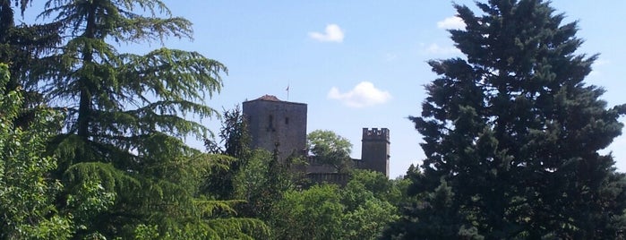 Castello di Gropparello is one of Castelli, Ville e Forti.