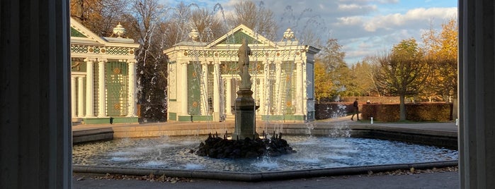 Фонтан «Ева» is one of Saint Petersburg.