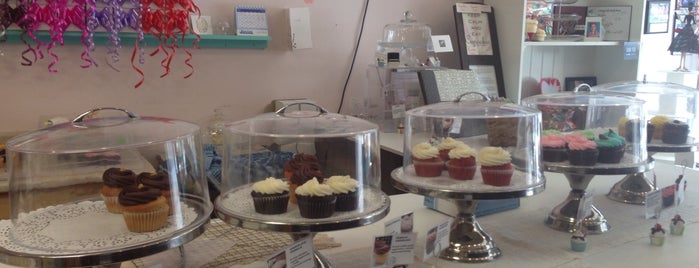 Cupcakes of Westdale Village is one of Want To Go.