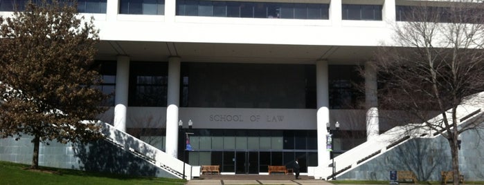 Emory School of Law is one of Lieux qui ont plu à Wendy.