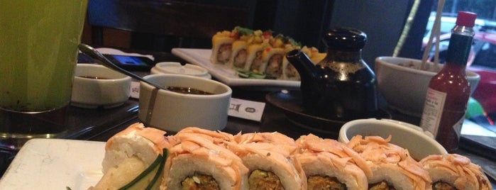 Sushi Roll is one of Por ir.
