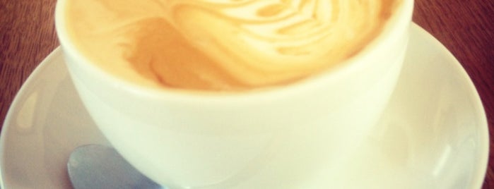 Tandem Coffee Roasters is one of Posti che sono piaciuti a Warren.