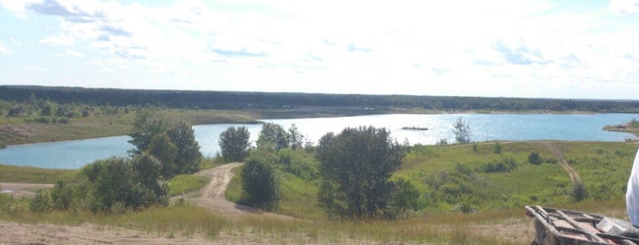 Reynolds Ponds is one of Visit.