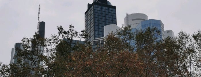 Main Tower Aussichtsplattform is one of Kübra 님이 저장한 장소.