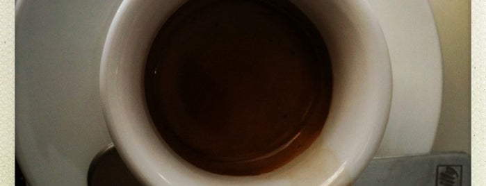 I Piaceri Del Caffè is one of Orte, die Mauro gefallen.