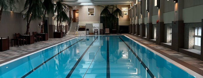 Pool & Spa @ Marriott County Hall is one of is nice.