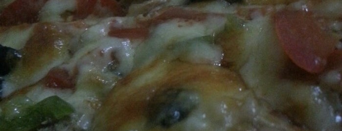 Pizza Abo Waled is one of Bahrain.