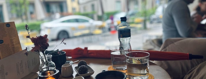 Monocle Café is one of Euro Trip 2019.