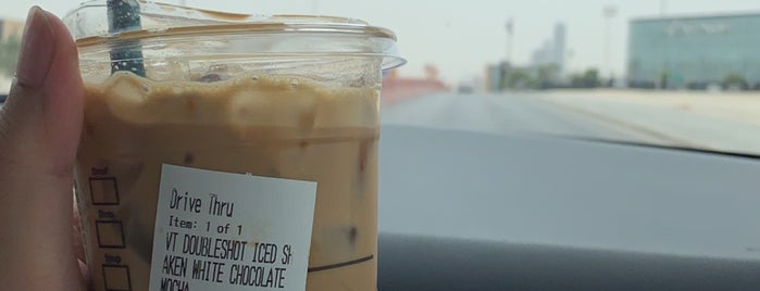 Starbucks is one of 🦋 Raghad 🦋さんの保存済みスポット.