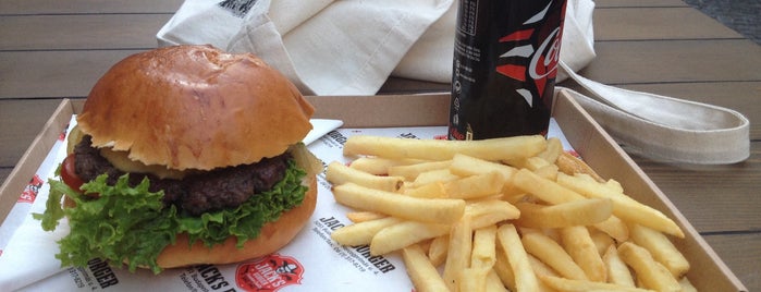 Jack's Burger is one of Lunch in central Budapest.