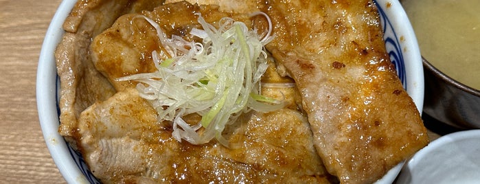 ぎおん亭 is one of Food.