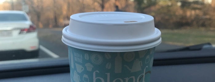 Blend Coffee Bar is one of سلطان | Sultanさんの保存済みスポット.