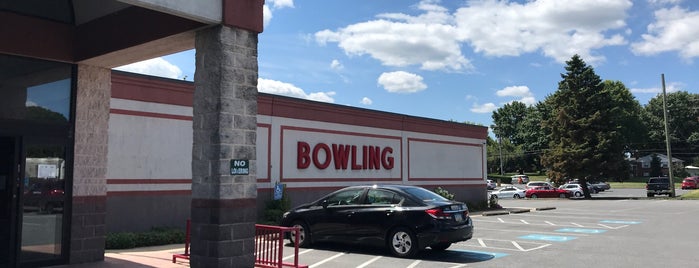 Palmyra Bowling Alley is one of Lebanon.