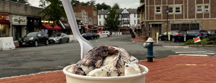 Village Ice Cream Parlour is one of A local’s guide: 48 hours in Maplewood, NJ.