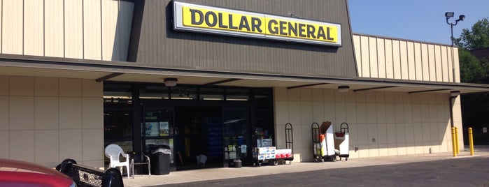 Dollar General is one of Lugares favoritos de Kevin.