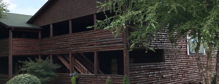 Lodges At Cresthaven is one of NY.