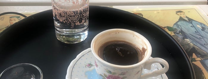 Pink House Cafe & Bistro is one of Çankaya.
