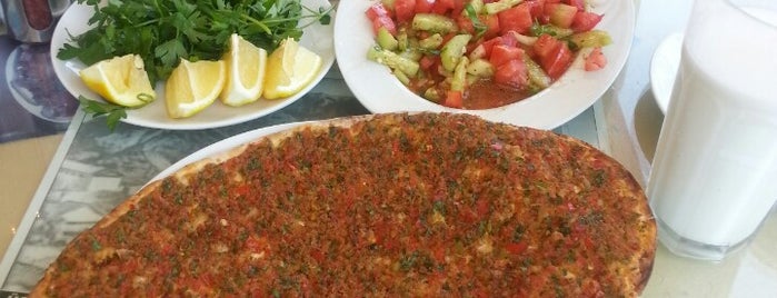 Üçler Kebap is one of Belvinさんのお気に入りスポット.
