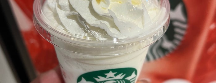Starbucks is one of 【【電源カフェサイト掲載2】】.