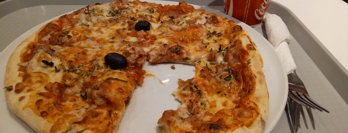 Caribic Pizza is one of Niš.