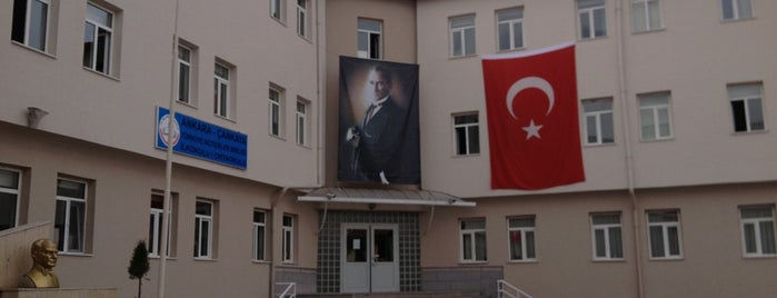 Türkiye Noterler Birliği İlkokulu - Ortaokulu is one of Orte, die Şevket gefallen.