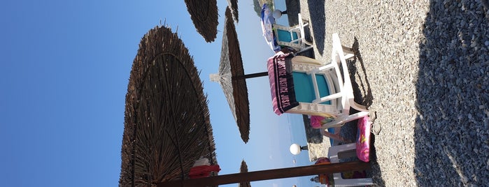 Aqualina Beach and bar is one of Locais curtidos por 👫iki DeLi👫.