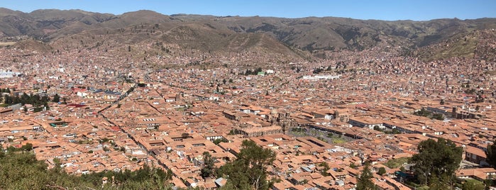 Cristo Blanco is one of Cusco (PER).