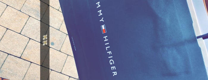 Tommy Hilfiger is one of Meshariさんのお気に入りスポット.