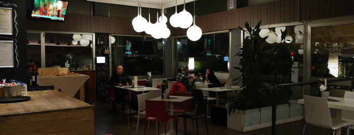 Victory Cafè is one of locali.