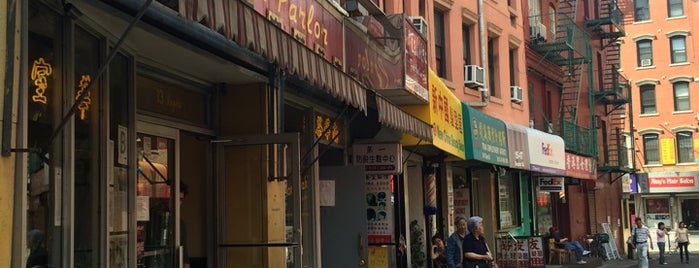 Nom Wah Tea Parlor is one of Vegetarian Friendly NYC.