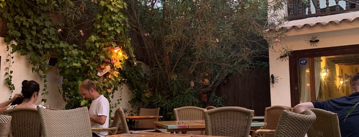 Casita Restaurant is one of Recommended Restaurants from an Ibiza Insider.