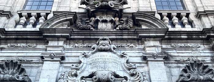 Igreja da Misericórdia is one of Porto.