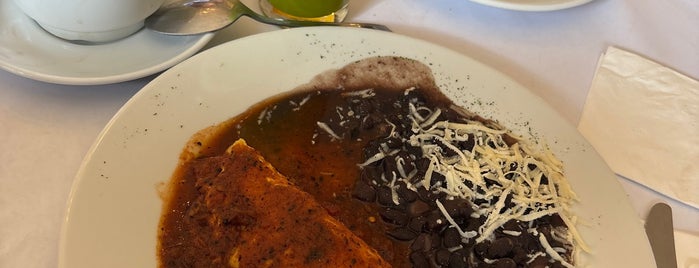 Restaurante Don Toribio is one of Mexiventure.