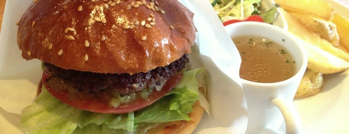 Cozzy's is one of Burger Joints at West Japan1.