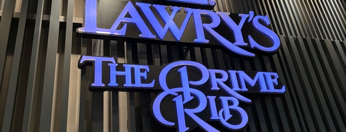Lawry's The Prime Rib is one of 大阪.