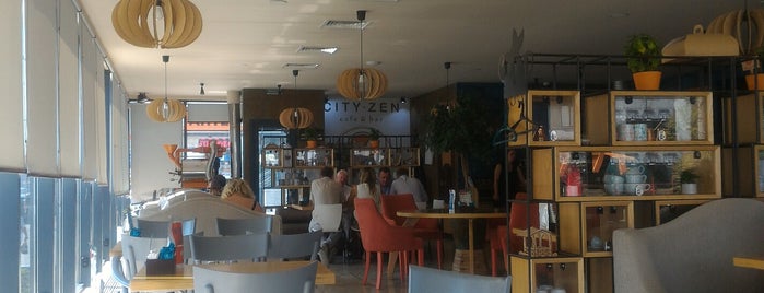 City-Zen cafe & bar is one of Tempat yang Disukai Lucy🔥.