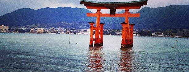 Floating Torii Gate is one of Япония.