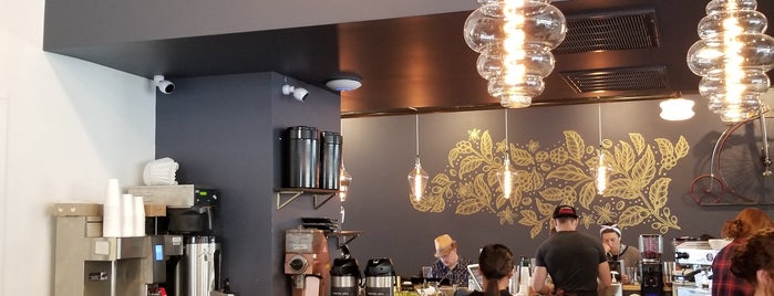 Reverie Coffee Roasters & Founder's Bakery is one of Josh : понравившиеся места.