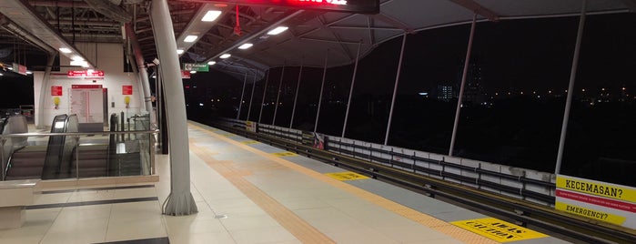 RapidKL SS18 (KJ30) LRT Station is one of Tempat yang Disukai ꌅꁲꉣꂑꌚꁴꁲ꒒.