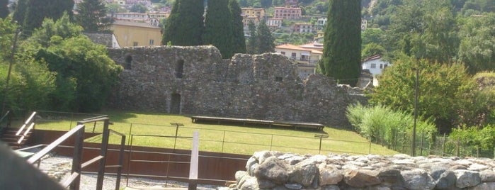 Fortezza Tardo Romana is one of Tempat yang Disukai Orietta.