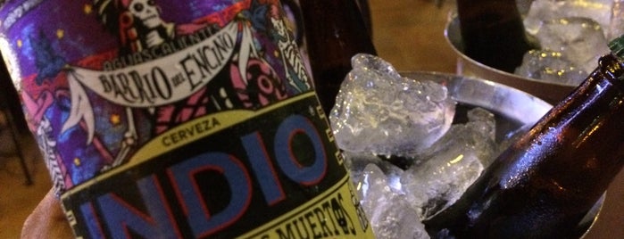 Los Arcos is one of jars+beers=drops.