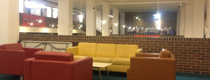 The Heights Lounge is one of Best Chill Spots at YU.