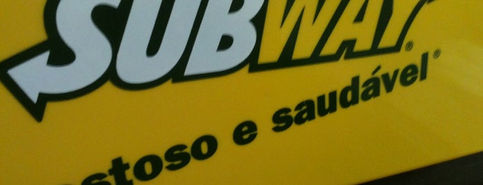 Subway is one of Lieux qui ont plu à Raphaël.