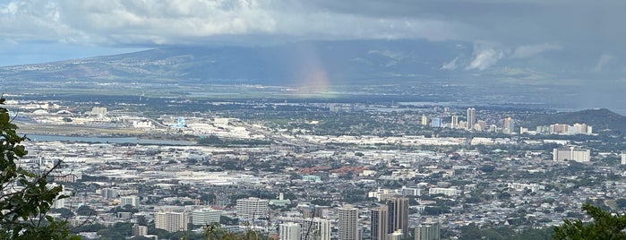 Tantalus Lookout is one of Hawaii.