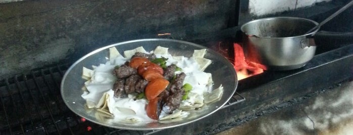 Meşhur Kebabcı Osmanın Yeri is one of Yemek.