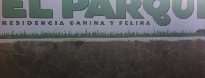 Residencia Canina El Parque is one of Tempat yang Disukai Sergio.