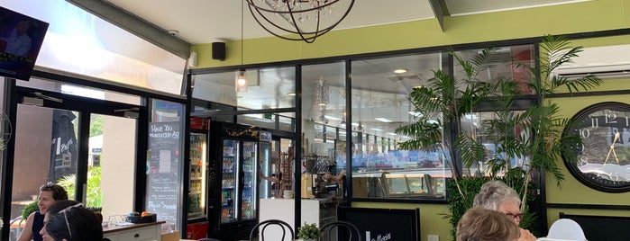 Simon's Gourmet Gallery is one of Brisbane to do list.